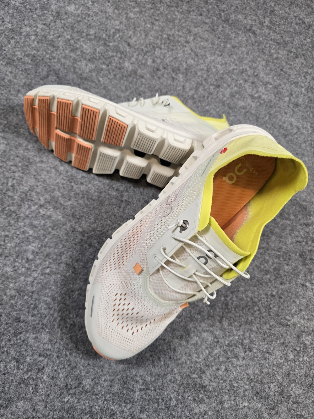 On Running Cloud Women’s Running Shoes Cloud 6 Coast